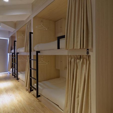 Bulatan HostelTanjong Aru エクステリア 写真