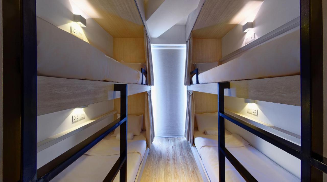 Bulatan HostelTanjong Aru エクステリア 写真