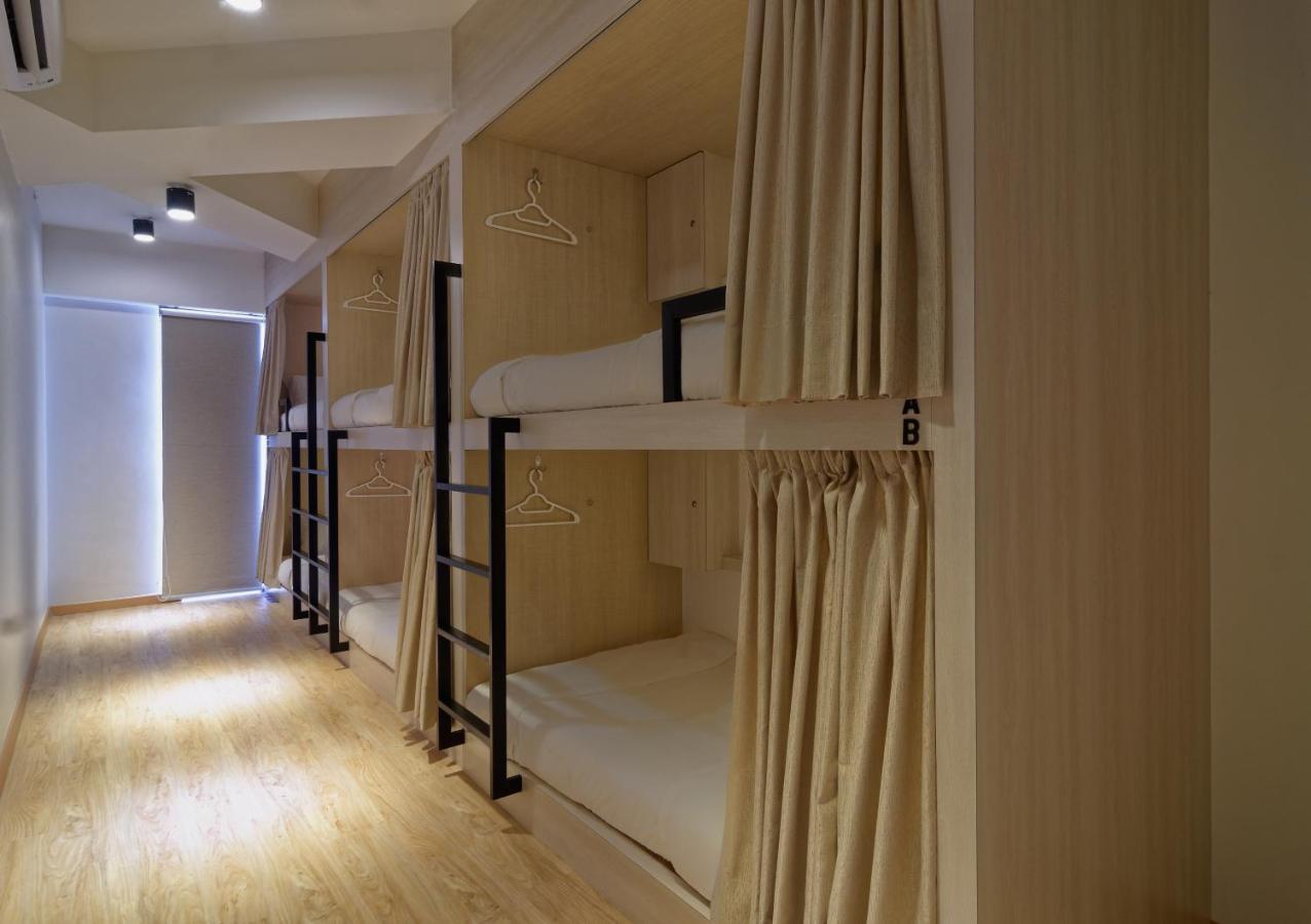 Bulatan HostelTanjong Aru エクステリア 写真