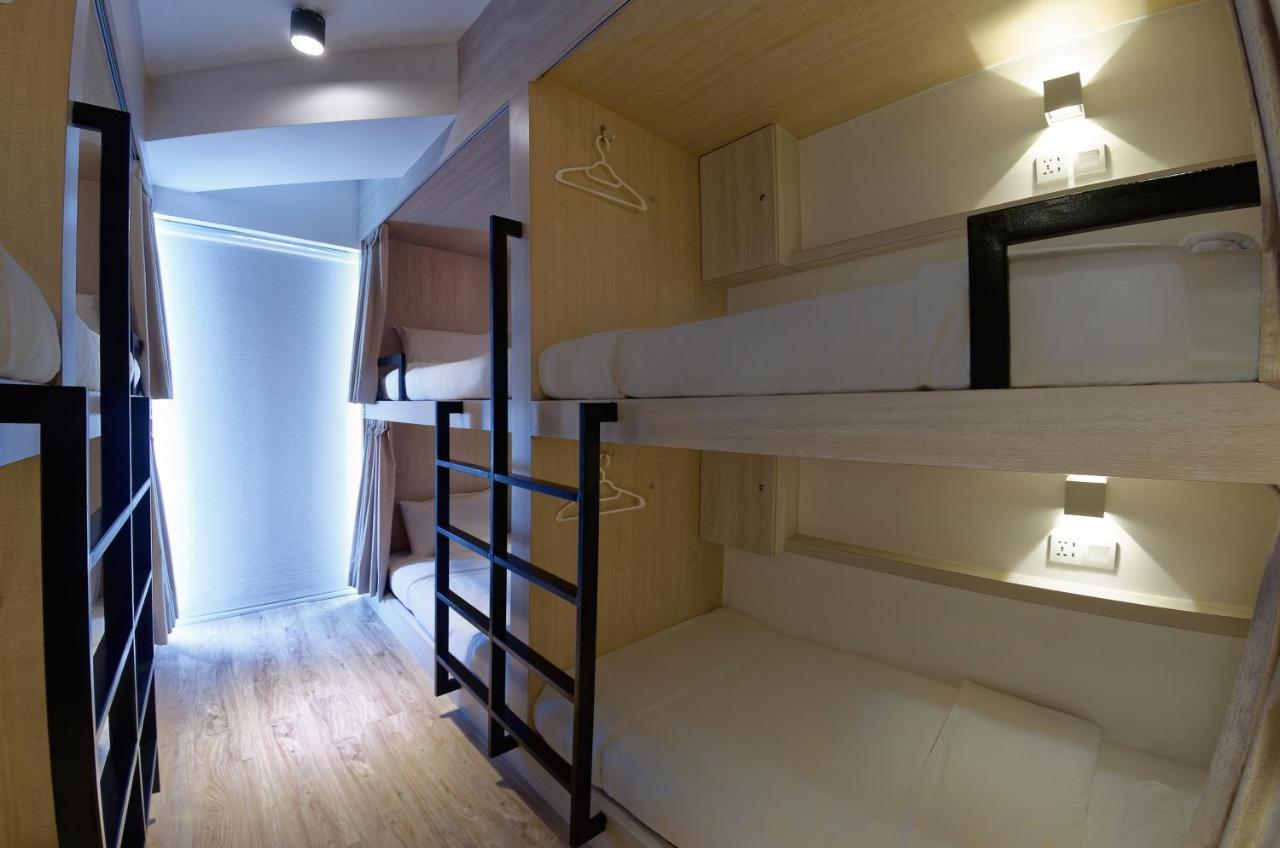 Bulatan HostelTanjong Aru エクステリア 写真