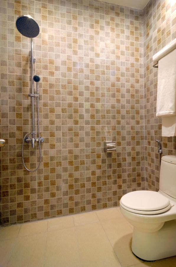 Bulatan HostelTanjong Aru エクステリア 写真