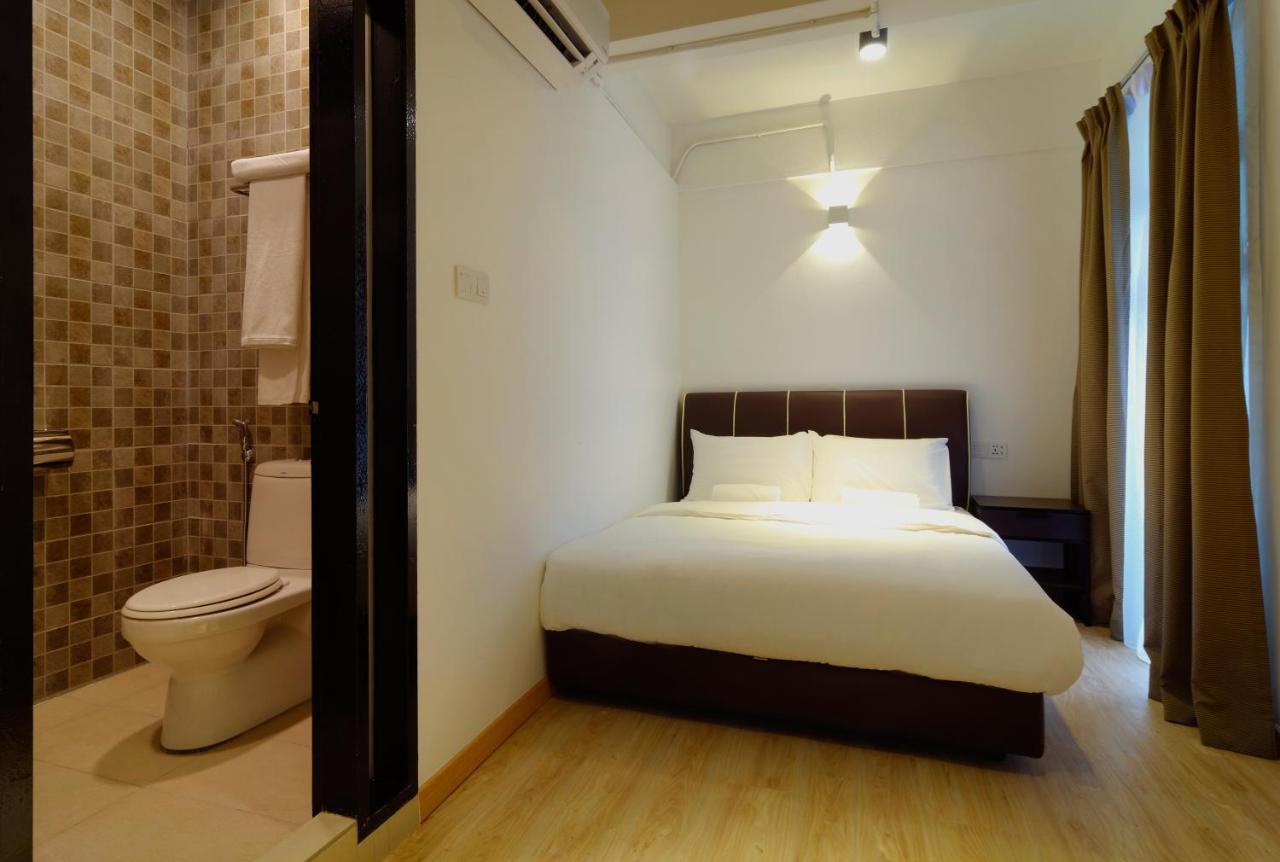 Bulatan HostelTanjong Aru エクステリア 写真