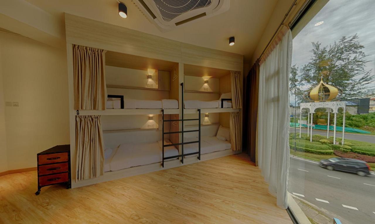 Bulatan HostelTanjong Aru エクステリア 写真