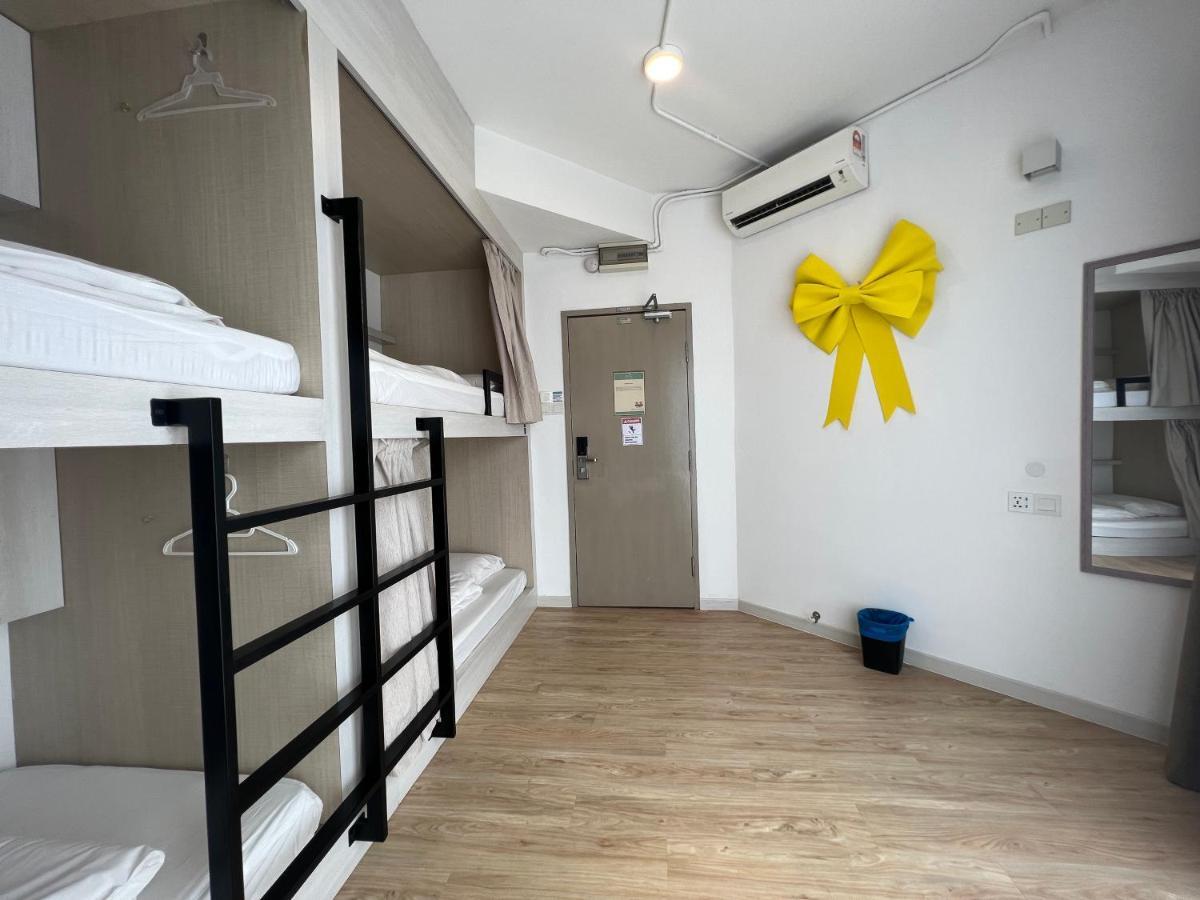 Bulatan HostelTanjong Aru エクステリア 写真